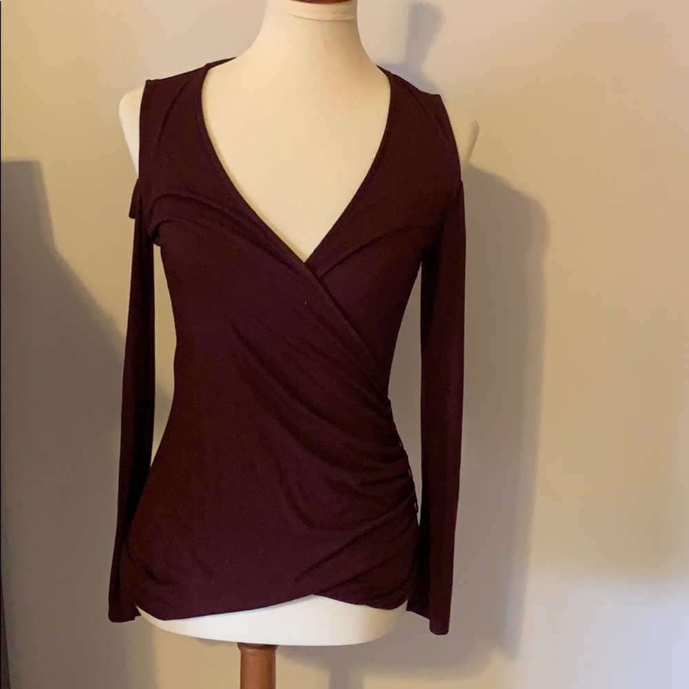 White House Black Market deep V- Cold shoulder